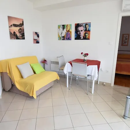 Apartman Nada 1