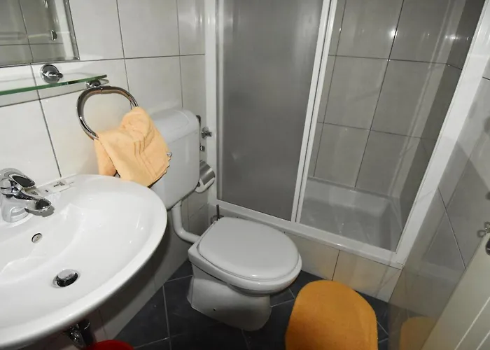 Nada 1 * Podgora (Split-Dalmatia)